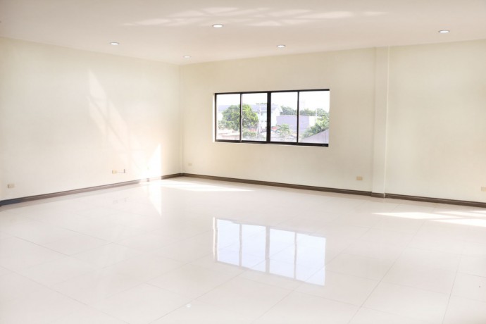 for-rent-penthouse-3rd-floor-cebu-city-big-1